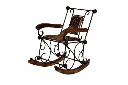 Varied small chair decor item 