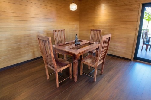 4-Seater swingo dining table with zernal wooden chair